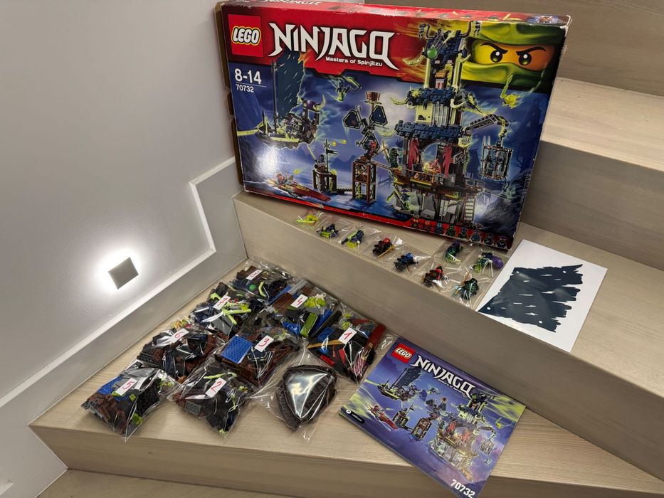 Unikat! LEGO Ninjago 70732 Miasto Stiix 100% KOMPLET z pudełkiem