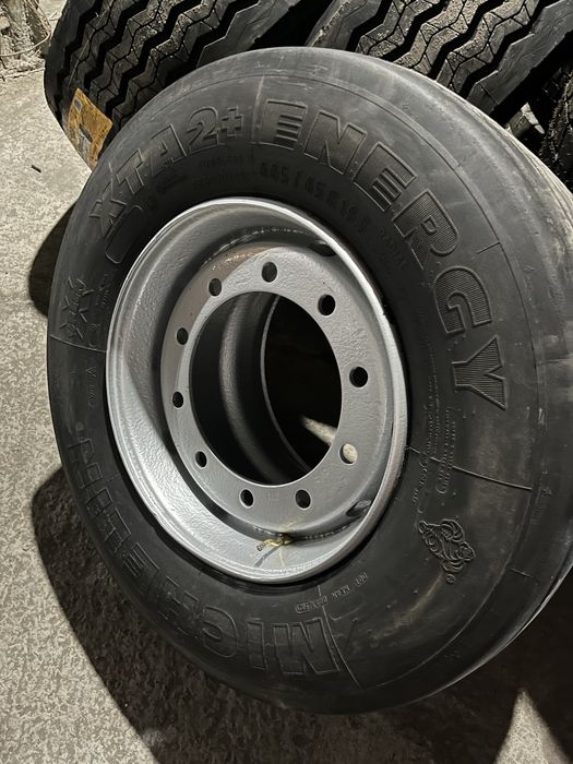 шина вантажна б/в 445/45R19,5 Michelin XTA2 Energy (2 шт.)