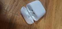 Оригінальний зарядний кейс Apple AirPods 1/2 – без навушників