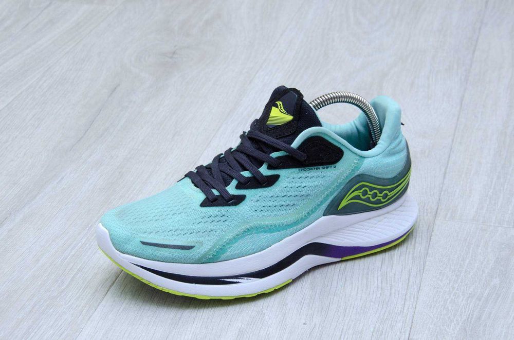 Кросівки Saucony Endorphin Shift 2. Устілка 26 см