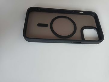 Case czarny Iphone 13 nieużywany