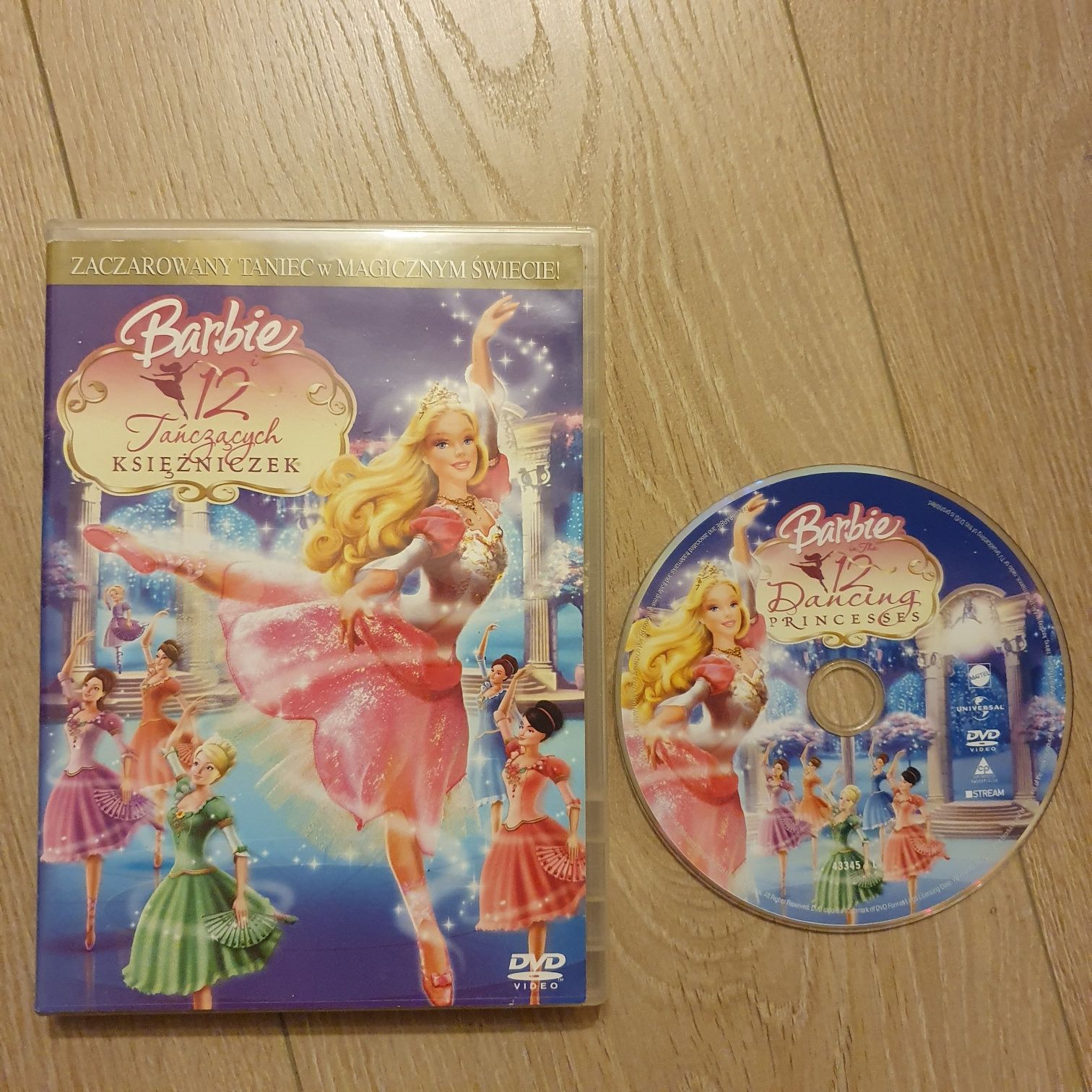 Barbie 12 tańczących księżniczek - płyta DVD