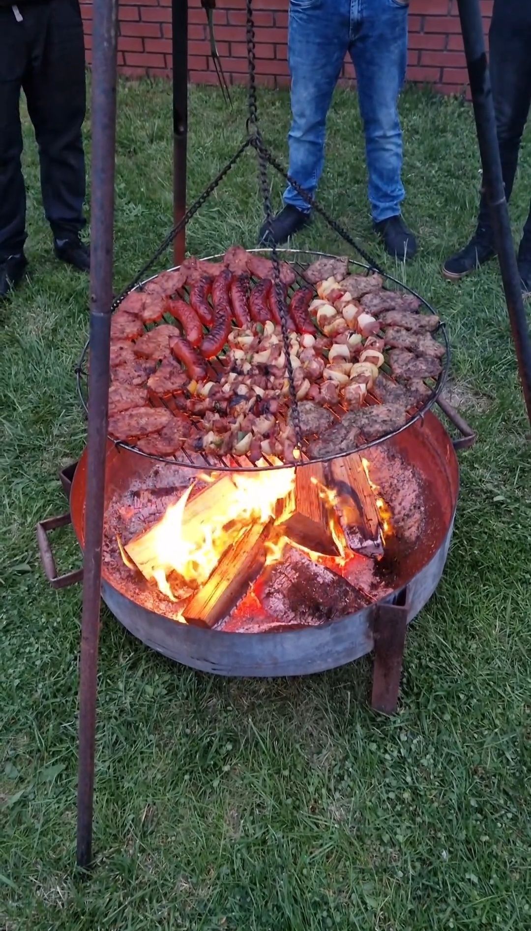 Powidz Domek nad jeziorem Sauna Jacuzzi wakacje nocleg  panieńskie pok