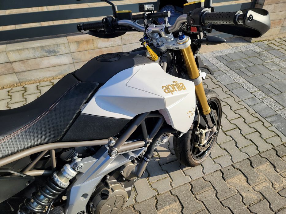 Aprilia Dorsoduro 750 Factory '10r 29000 km jestem właścicielką 2 lata