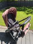 Zadbany wózek spacerowy Cavoe Osis 2.0 desert rose lekki