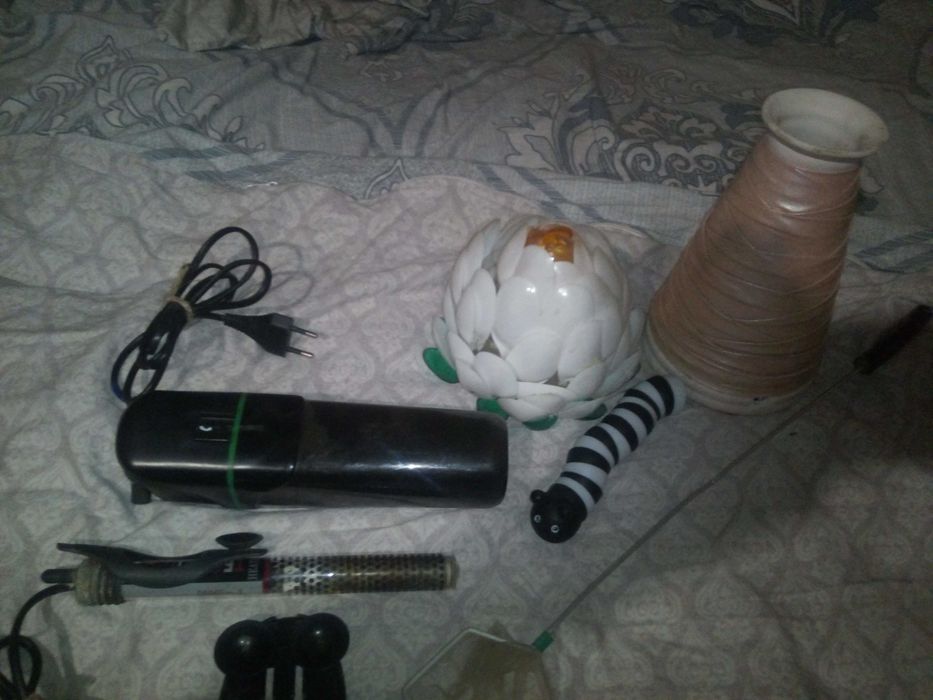 Аквариумние пренодлежності все працює гарно.Мінімальная цена.