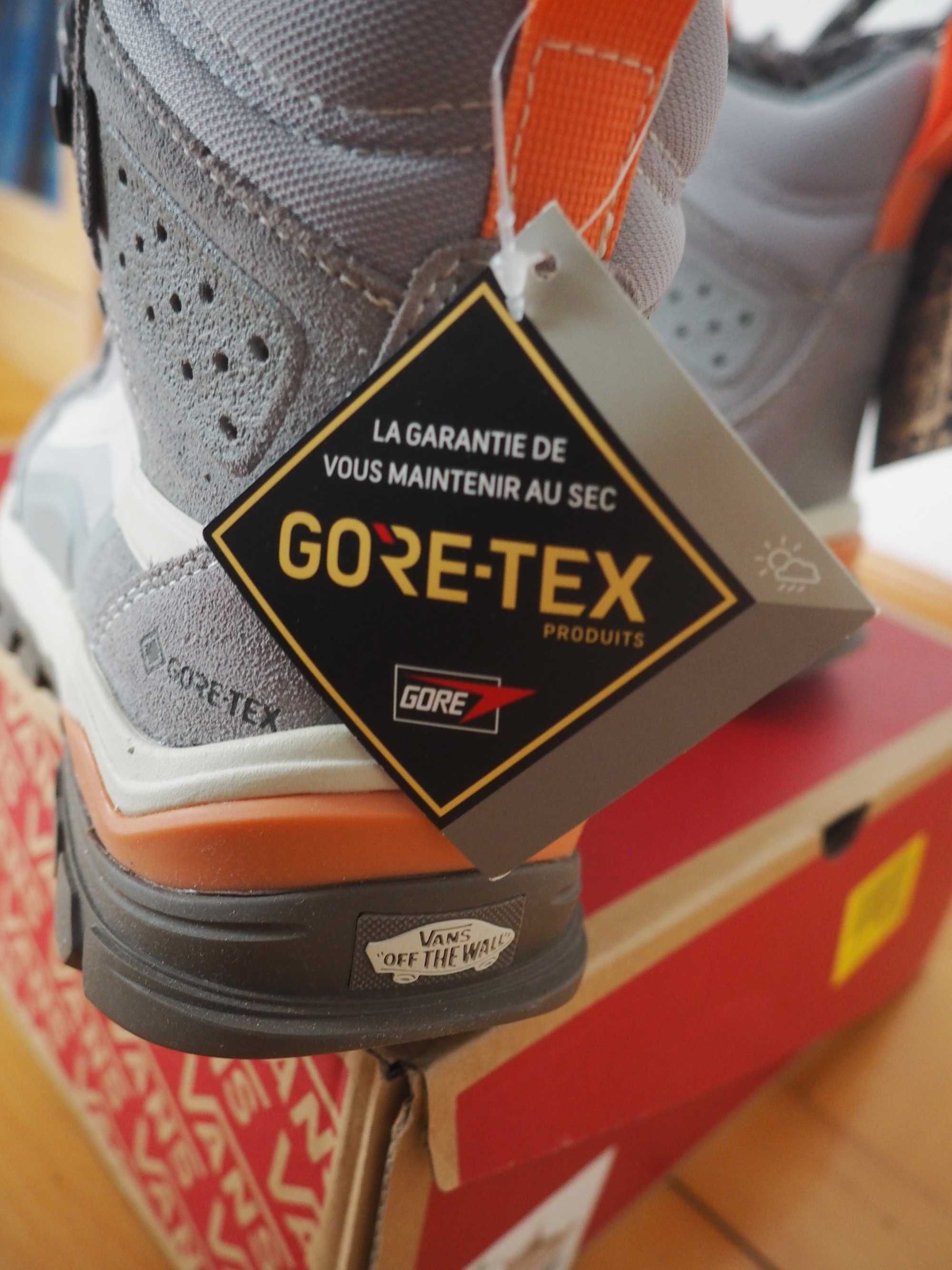 Trekkingi Vans Ultrarange Exo Hi Gore-Tex MTE-3 |r. 38/39 | RRP 970 zł