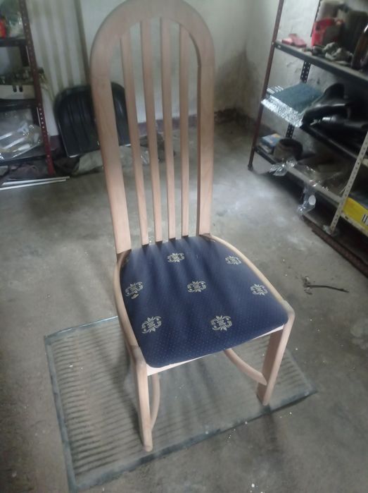 8 krzeseł na zamianę