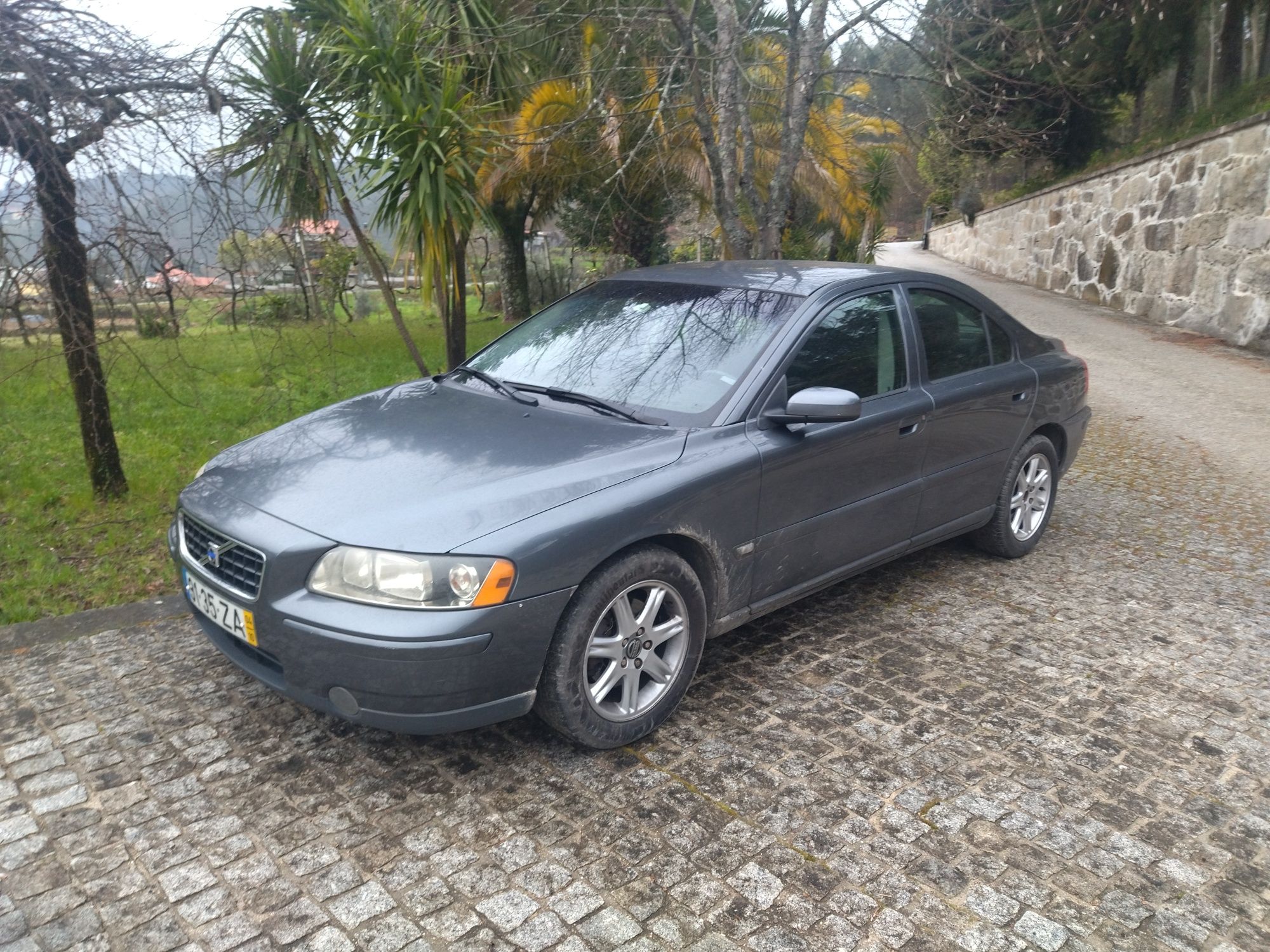 Volvo s60 D5 2004
