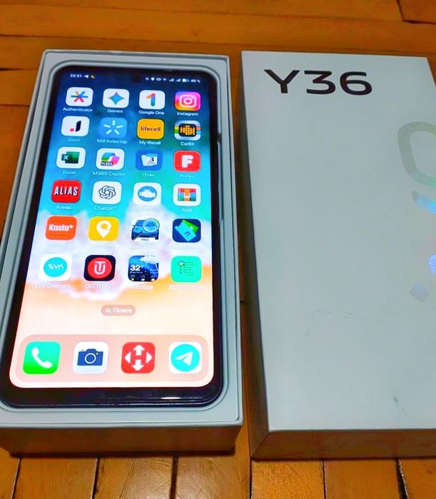 Смартфон VIVO Y36 16/128