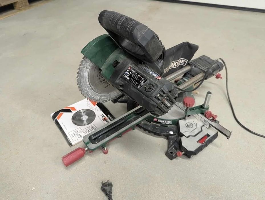 Piła Ukośnica Parkside pilarka ukosowa z przesuwem 2000W pzks b2