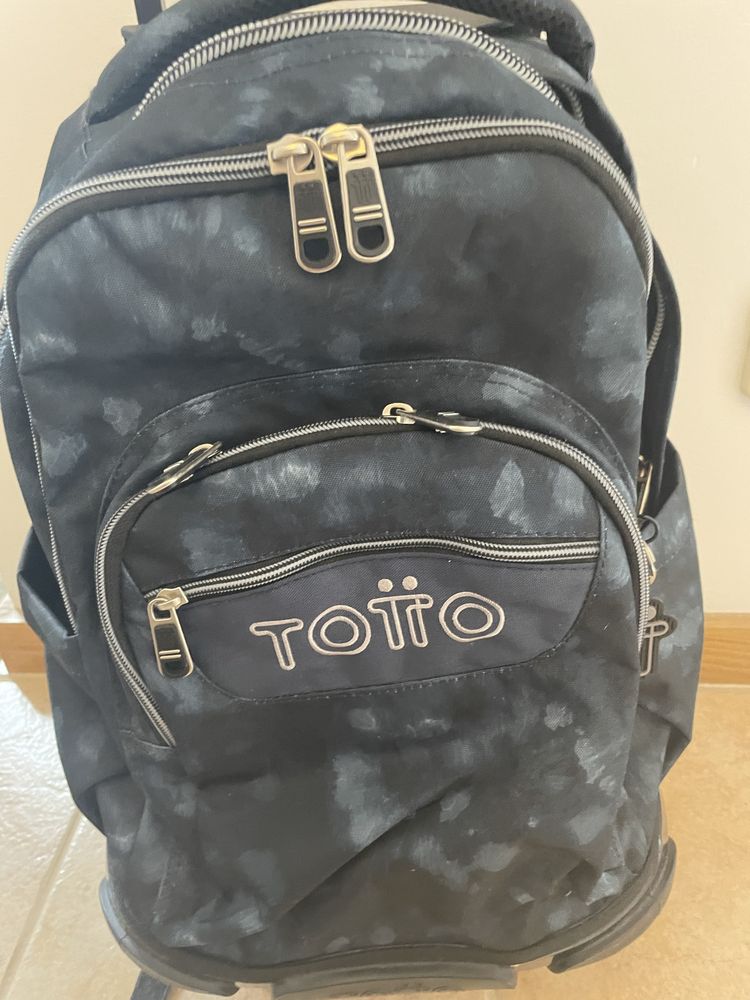 Mochila Escolar Totto