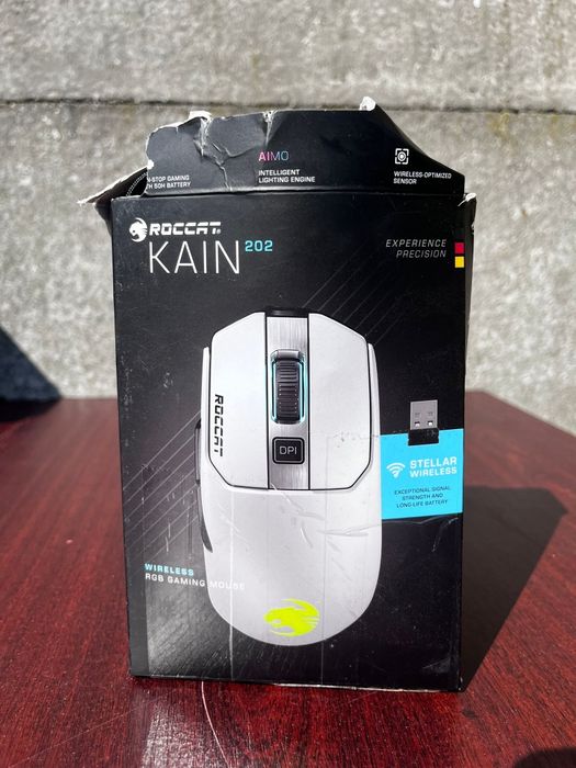 Myszka bezprzewodowa Roccat Kain 202 AIMO sensor optyczny