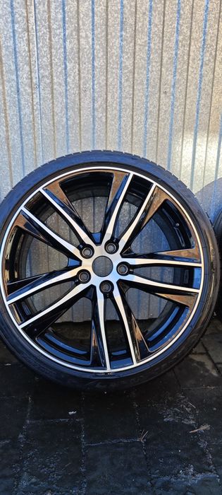 Kola alufelgi 19 Pirelli 5x112 Seat Leon III Cupra FR Golf VII S3 A3