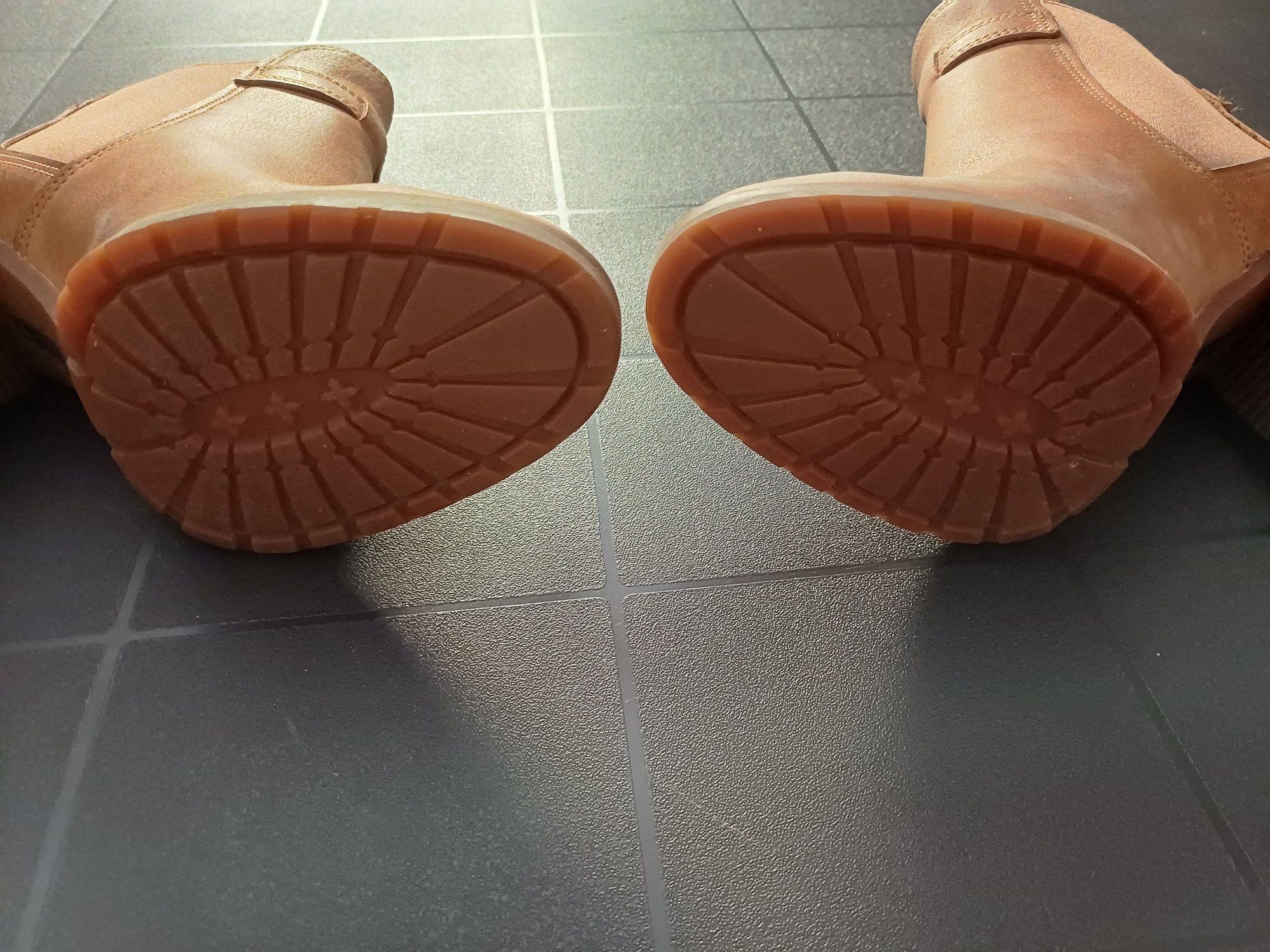 Novo Timberland Mulher Botas  - Size 7.5 US (EU 38.5, UK 5.5)
