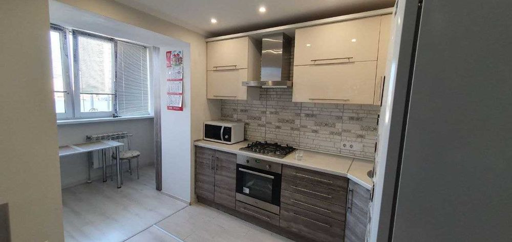 Продам двокімнатну квартиру ЖК Зоряний Даффіь Гагаріна