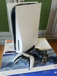 Sony PlayStation PS5 (Blu-ray), 2 геймпада.