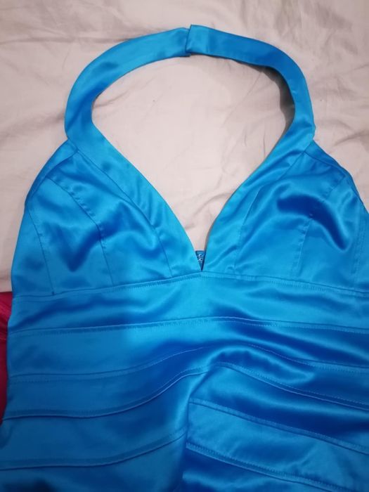 Sukienka niebieska śliski materiał rozmiar l