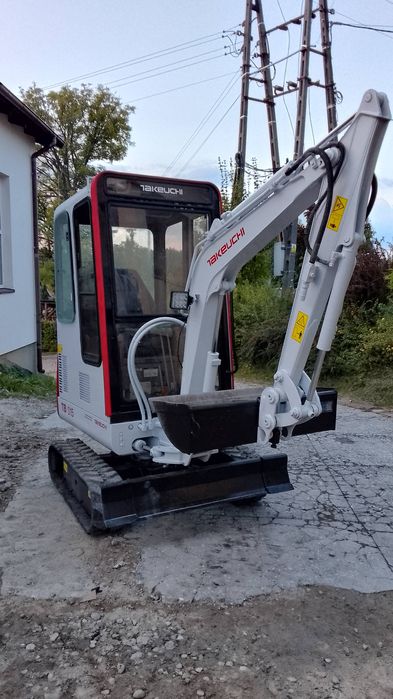 Minikoparka ,usługi minikoparką