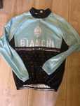 Bluzana ociana bianchi na rower