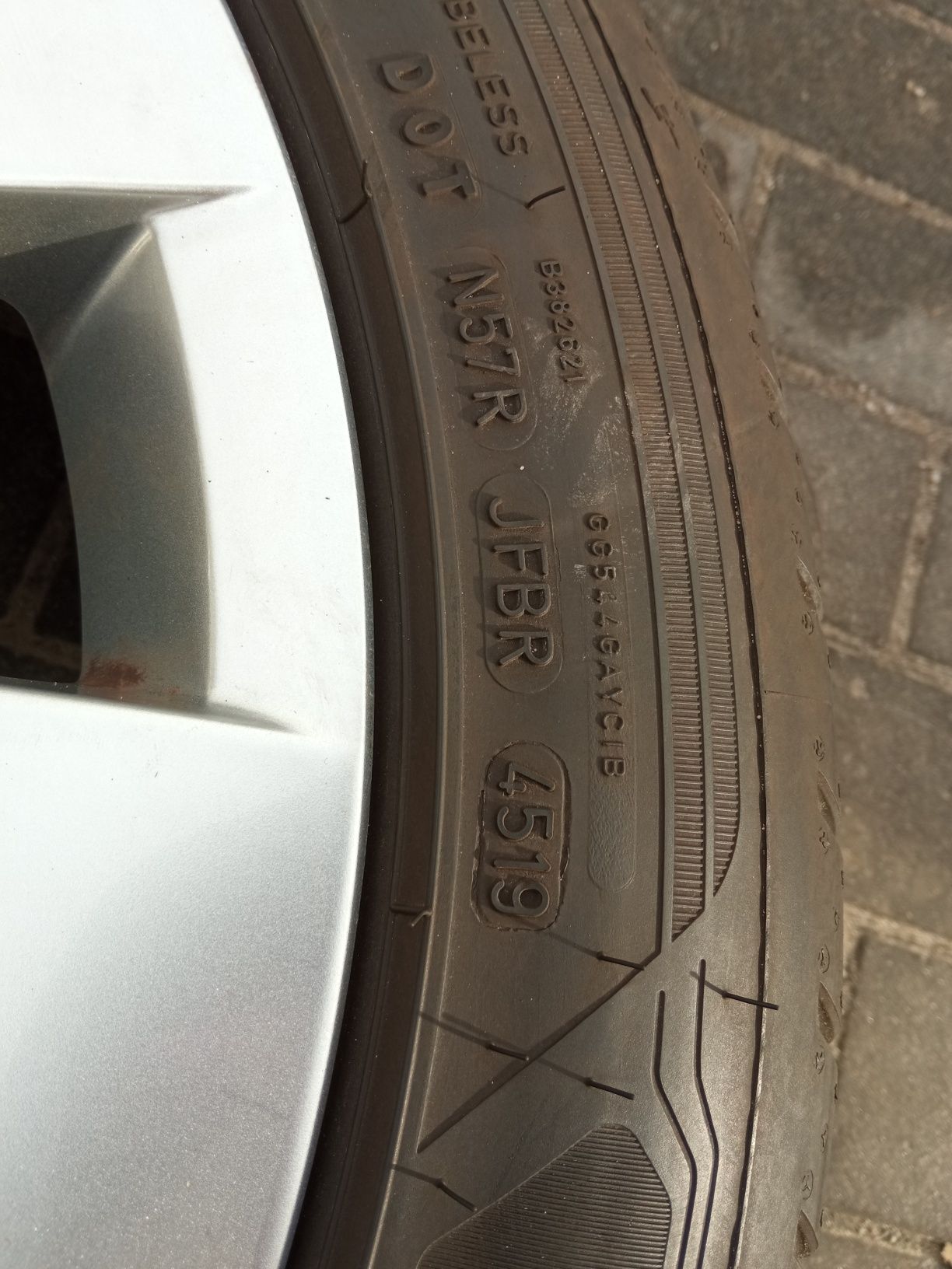 Alufelgi 17 koła VW Golf VIII lato