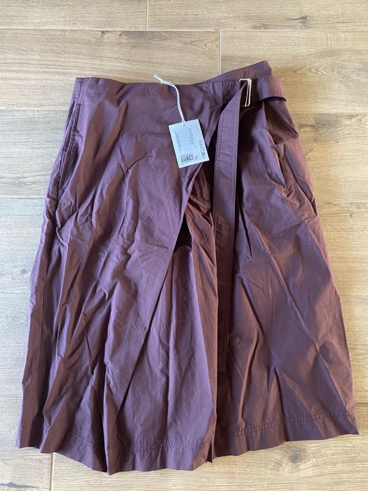 Розпродаж! Подовжені шорти cos з запАхом