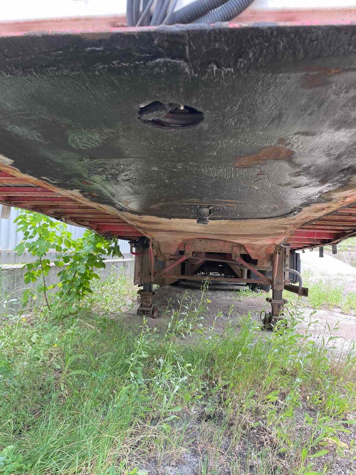 Продам або обміняю на легковий автомобіль Напівпричіп штора 2100$