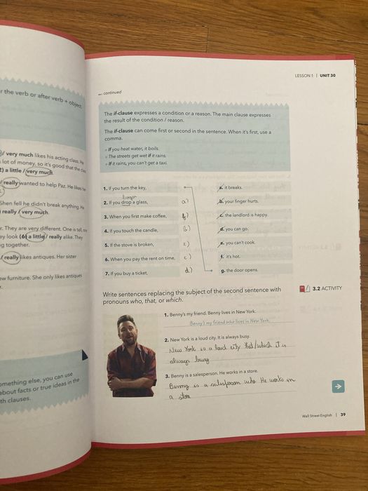 Student book level 8 - Wall Street English