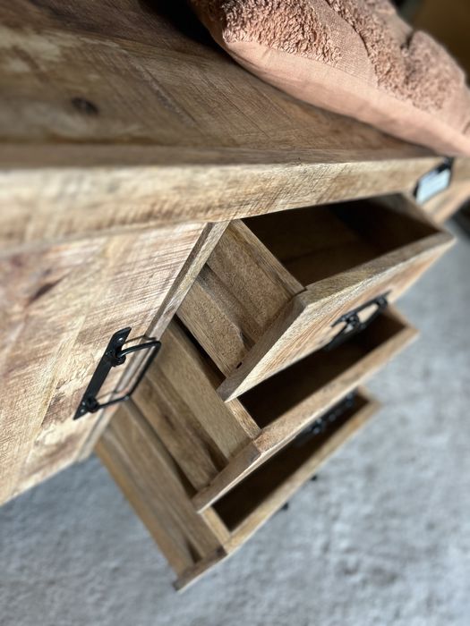 Komoda nowoczesna LOFT drewniana mango