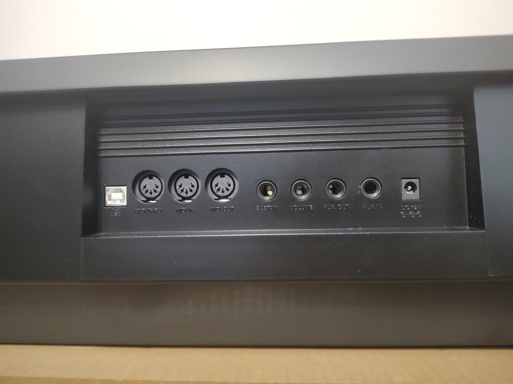 Keyboard KURZWEIL KP200