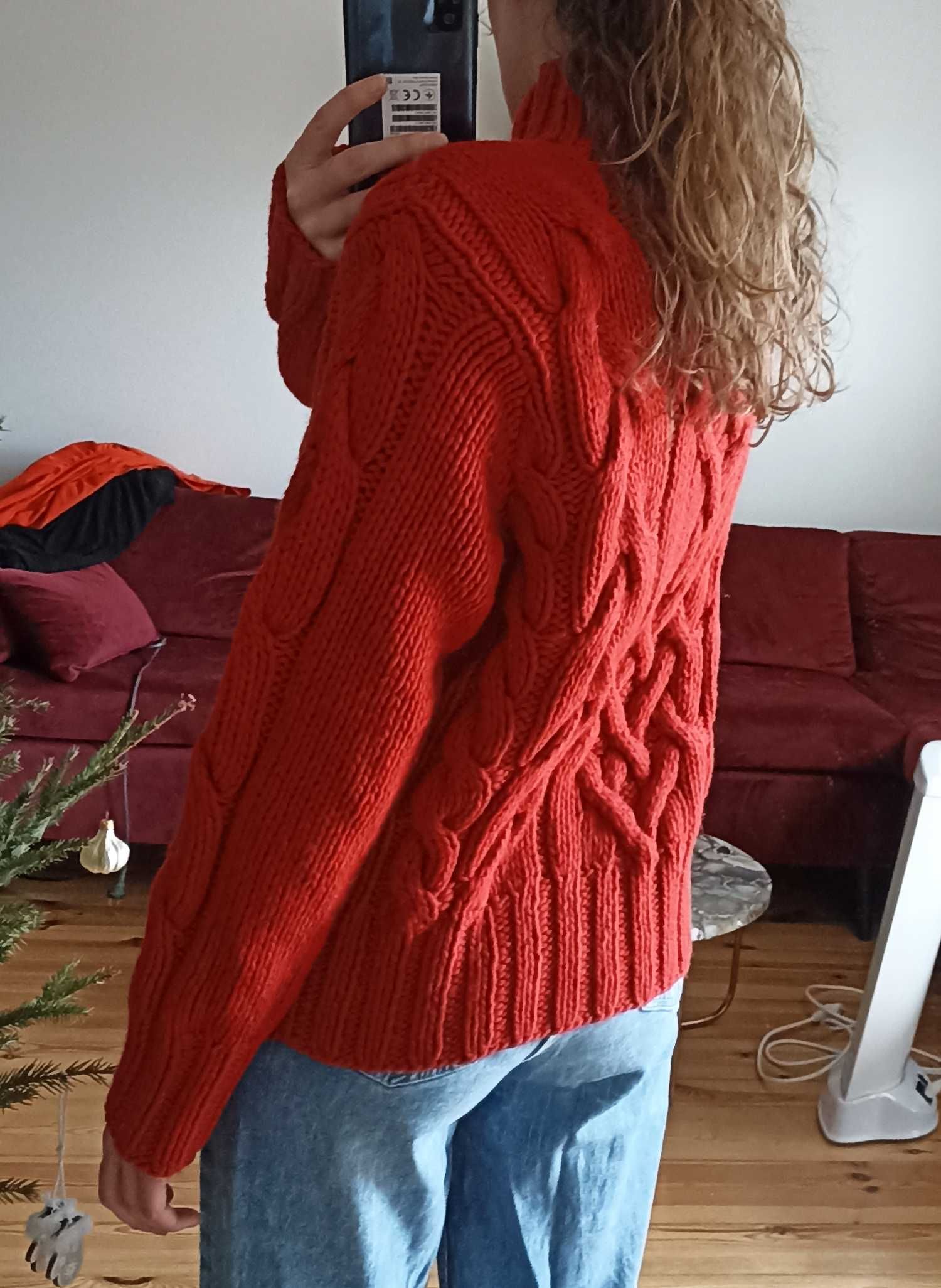Gruby czerwony sweter półgolf warkocze wełna marks&spencer