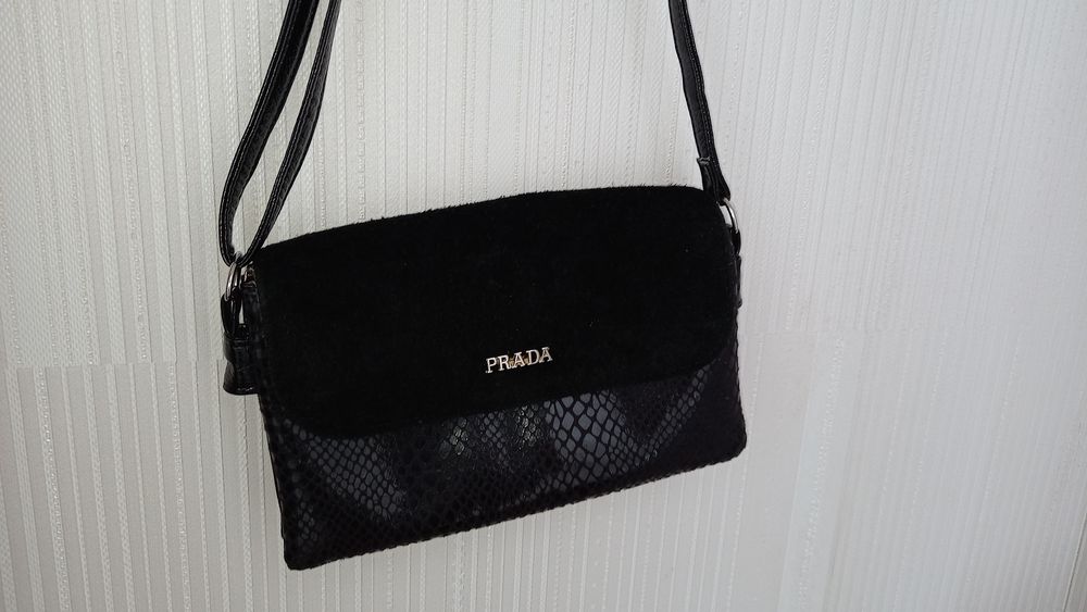 Сумка наплічна б/у