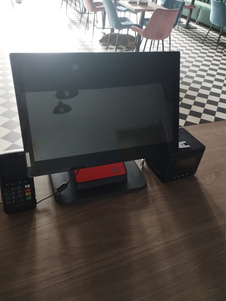 Monitor POS na gwarancji