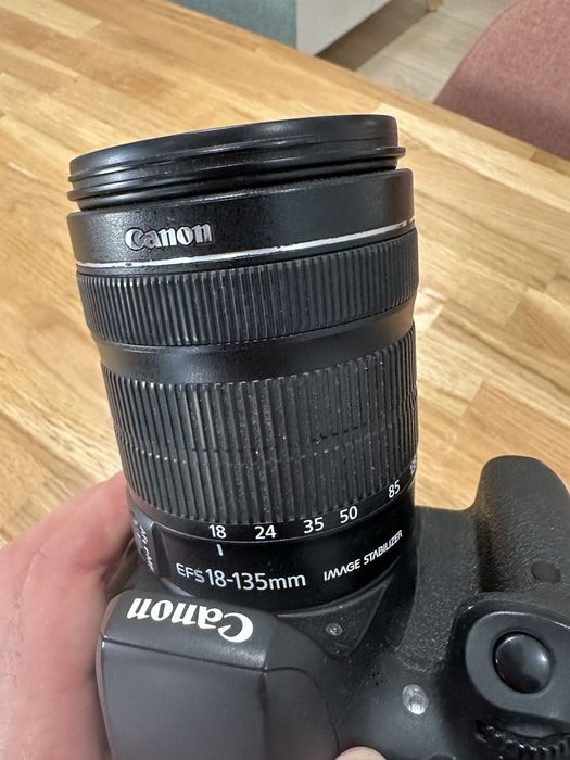 Canon 750D + Objetiva 18-135mm