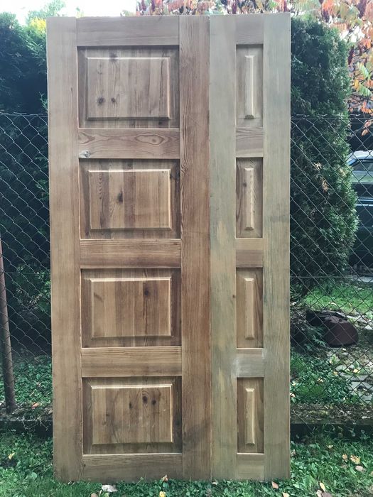 Drzwi drewniane dwuskrzydłowe