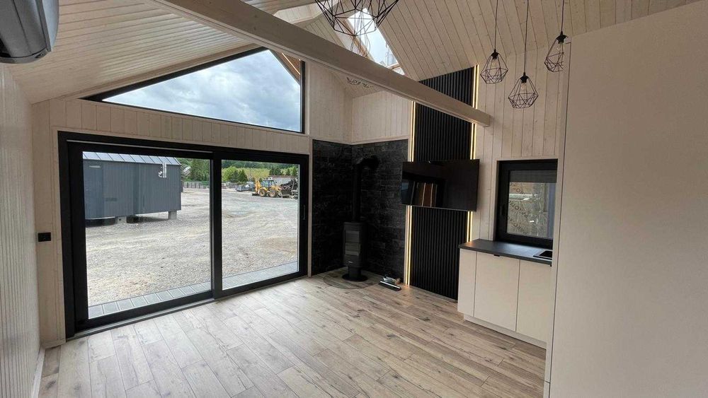 Domek mobilny całoroczny Nowoczesna Stodoła Antresola