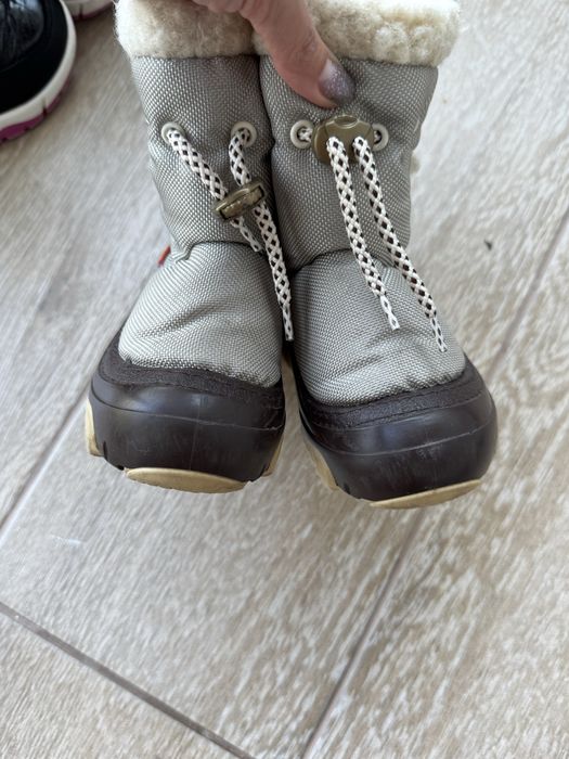 Продам зимові сапоги Демар