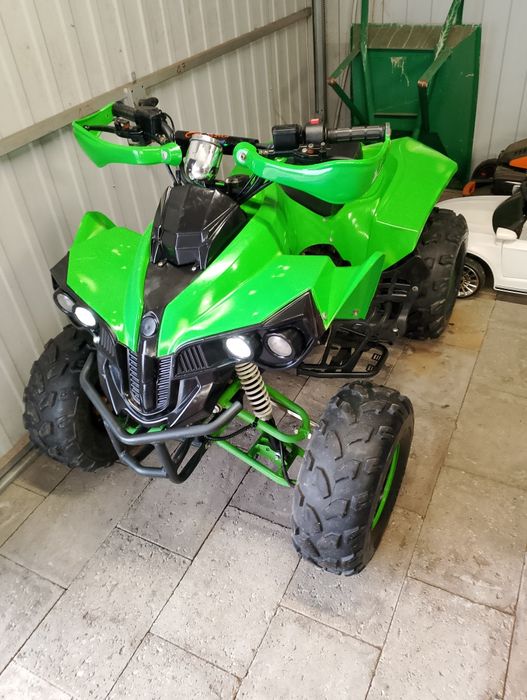 Quad ATV 3+1  automat
