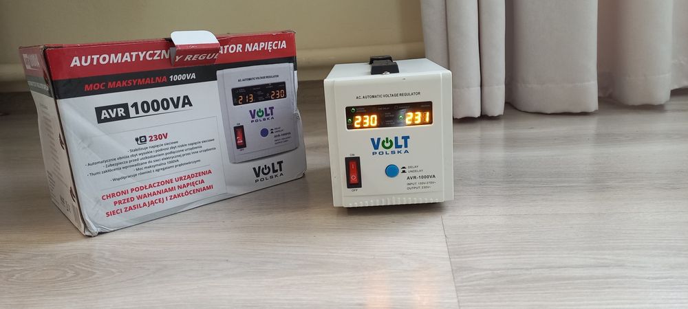 Стабілізатор напруги AVR Volt polska 1000W
