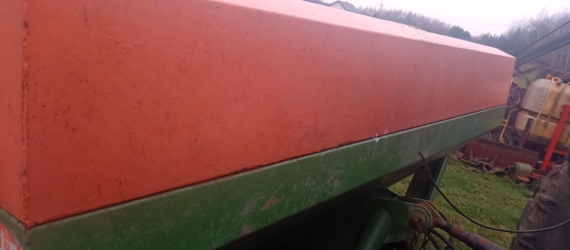 Rozsiewacz nawozów amazone ZAF-604 nie unia sulky