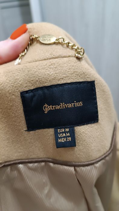 Пальто жіноче Stradivarius M
