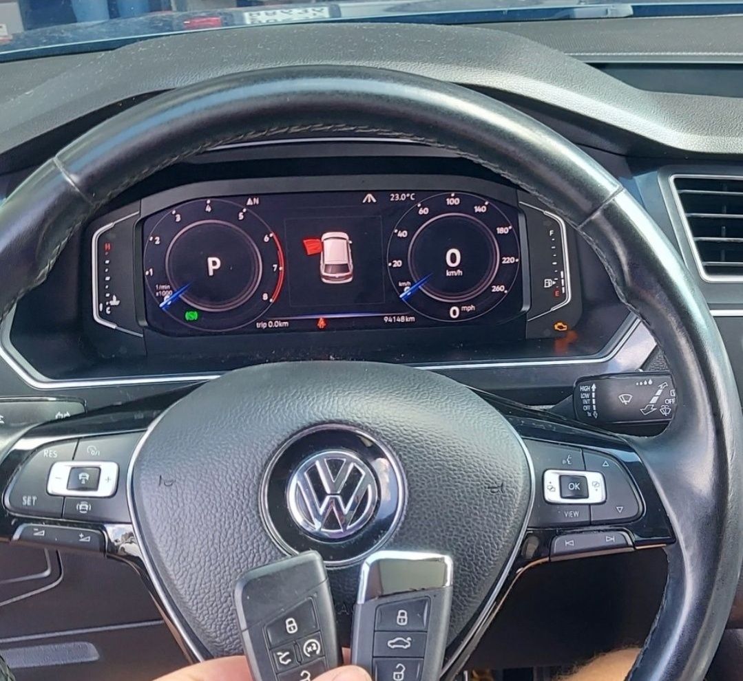 Kluczyk pilot VW passat B8 Arteon Virtual cockpit LCD Golf 7 Tiguan