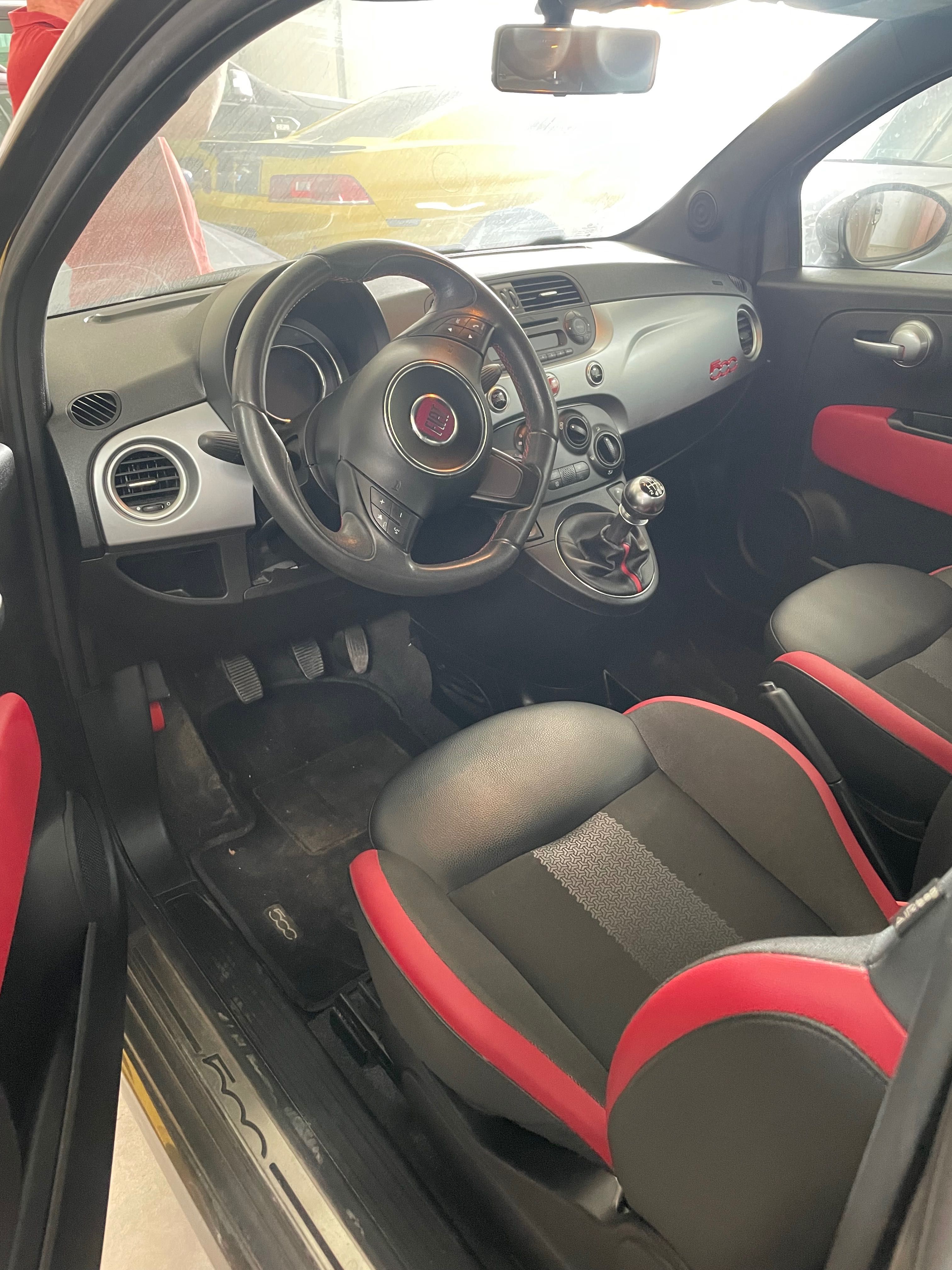 Vendo Fiat 500C com 72169 kms disponivel dia 27/09