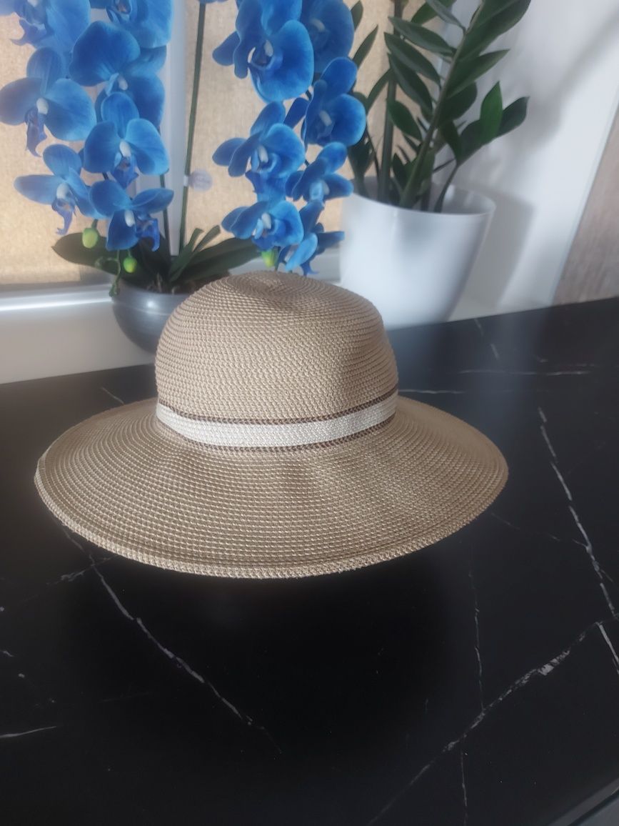 Шляпа,   капелюх
