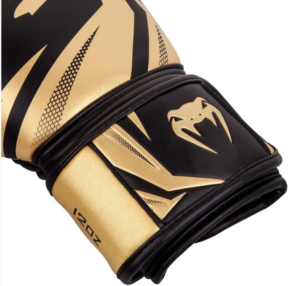 Venum Challenger 2.0 Boxing Gloves - Black/Gold 12oz/16oz (Novo)