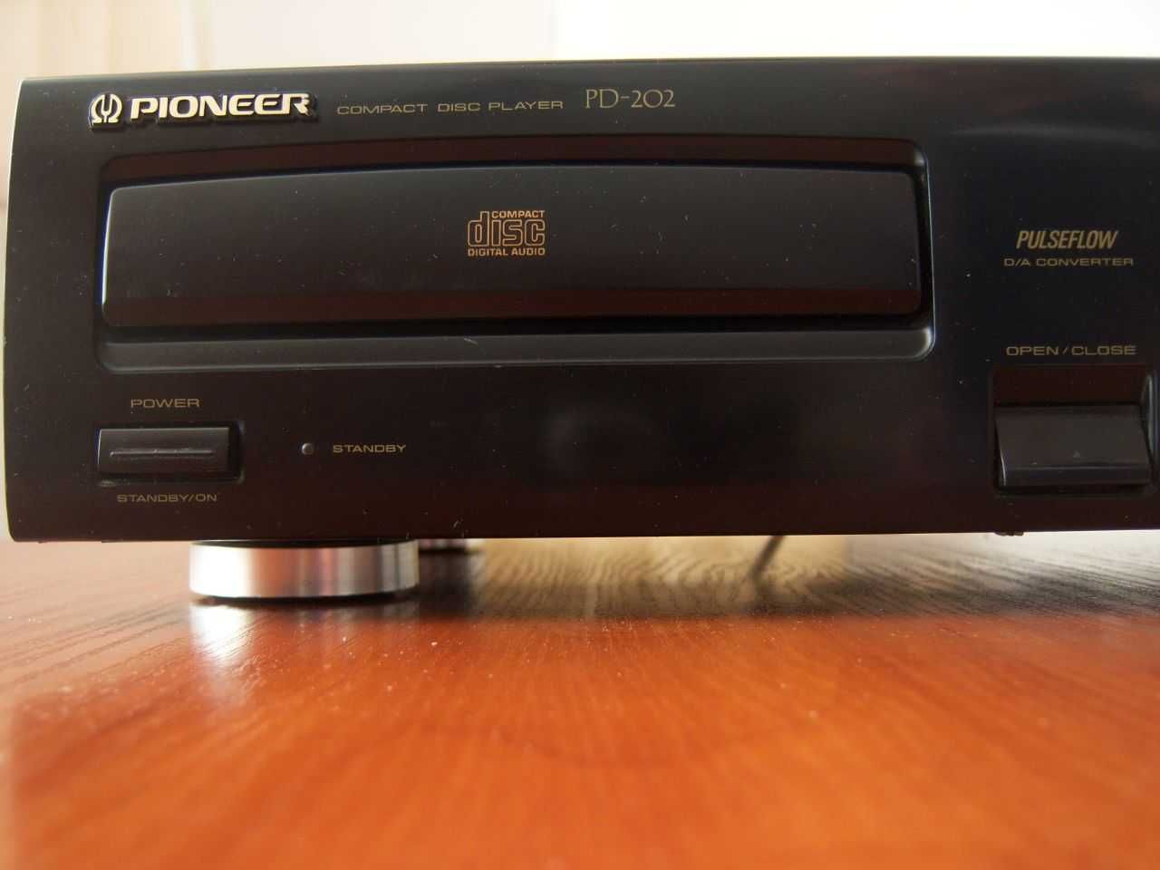 Cd-проигрыватель Pioneer PD-202 (Made in Singapour)