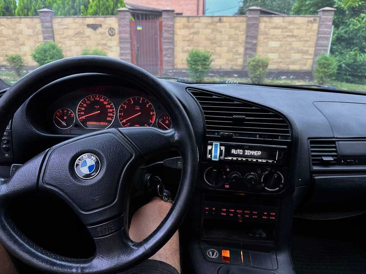 BMW E36 на Стиле M-обвес M50B20 моторе