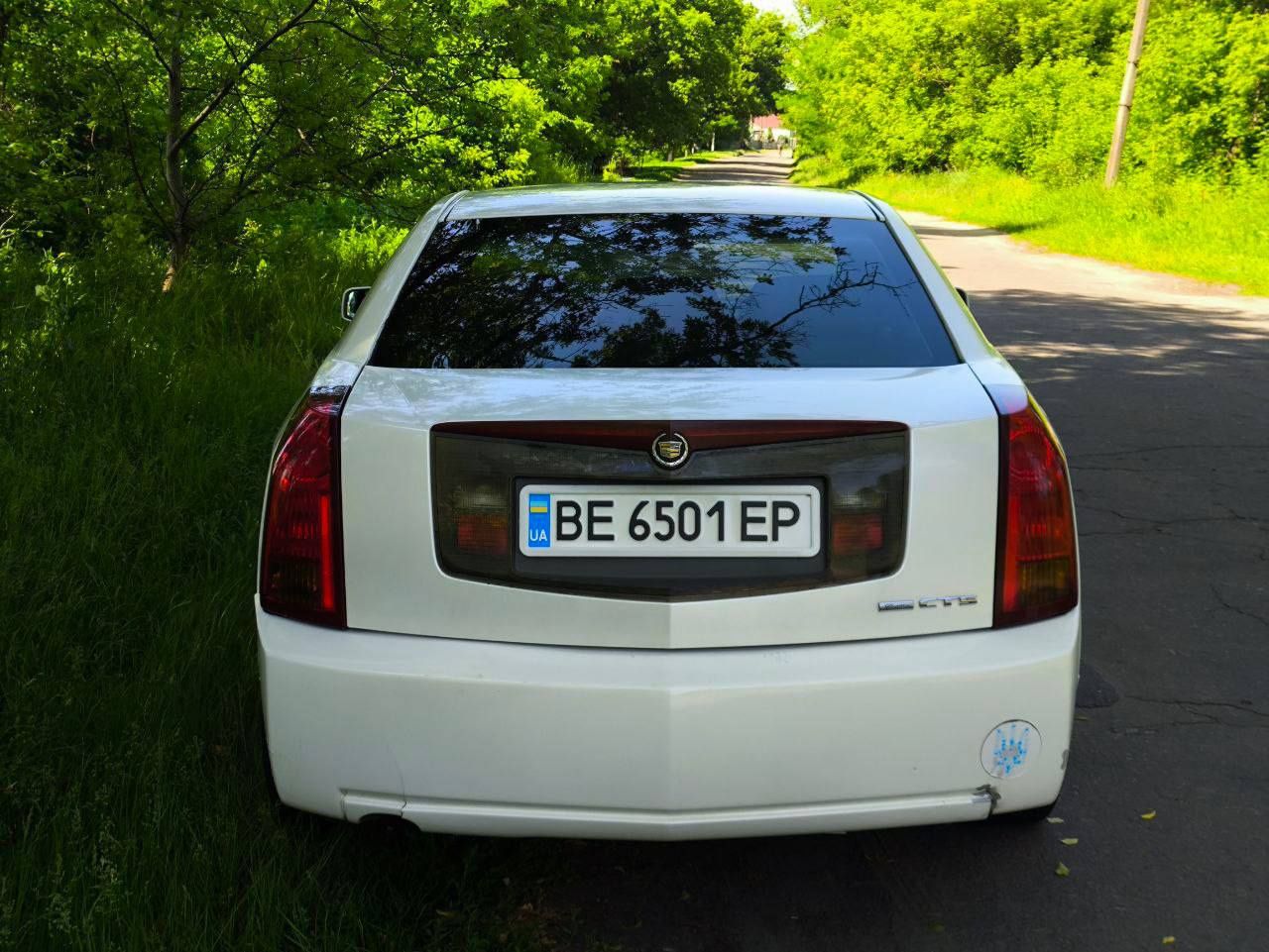Cadillac cts 2003