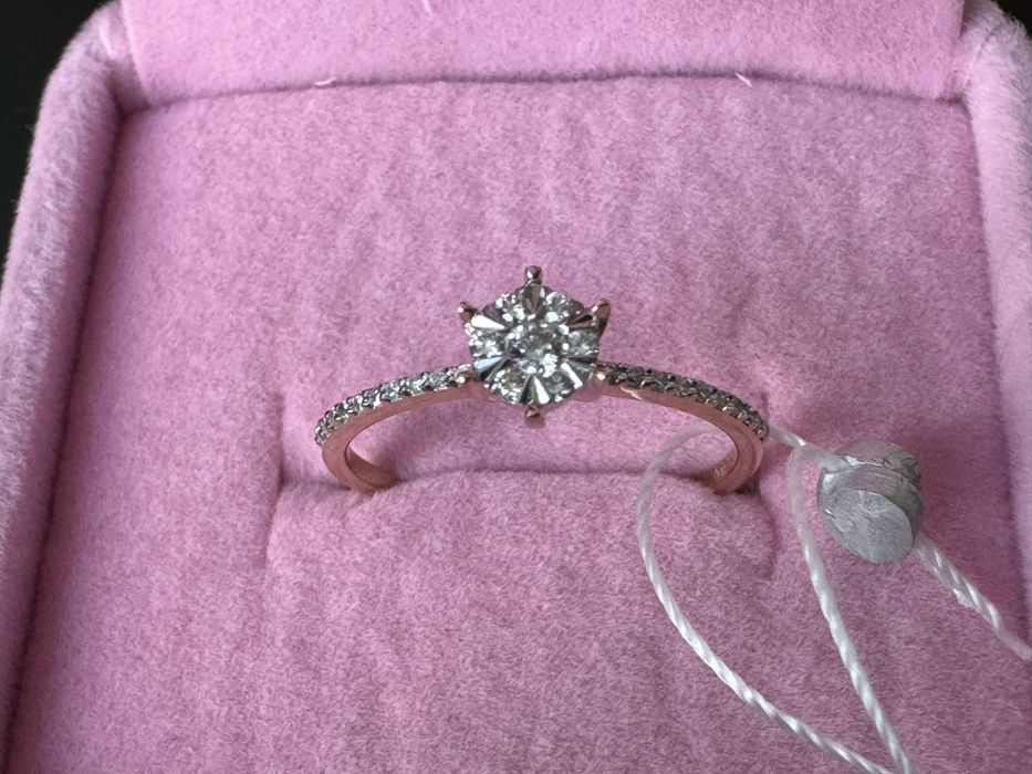 Золотое кольцо с бриллиантами 585 проба распродажа акция