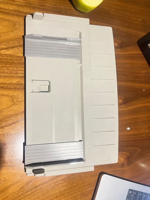 Taca ,Podajnik kartek pojedynczych oki 3320 /320 t/ 5520 - jak nowy